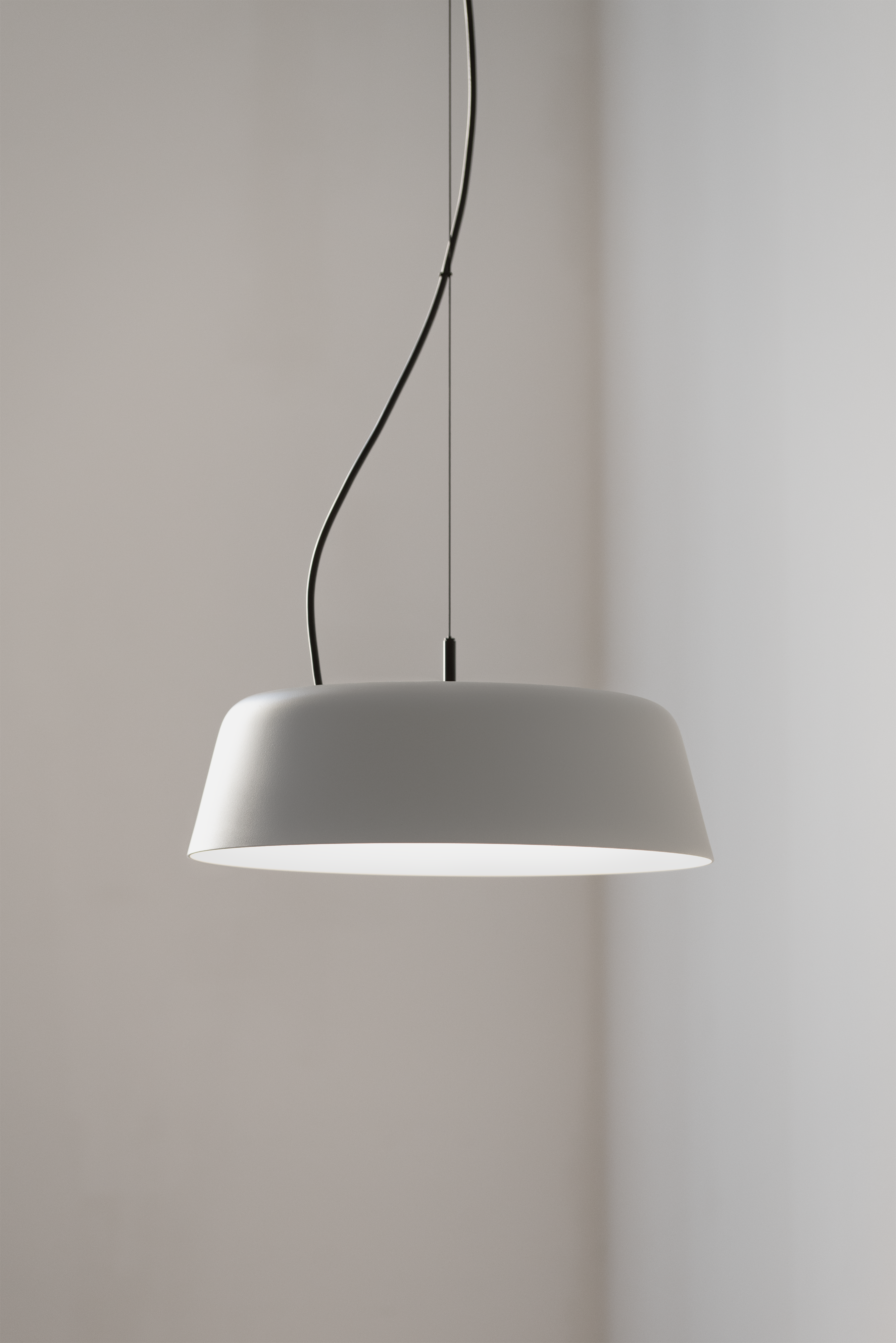 Bowl LED pendant lamp, in light-grey matt powder-coated metal, with black cable and wire rope.