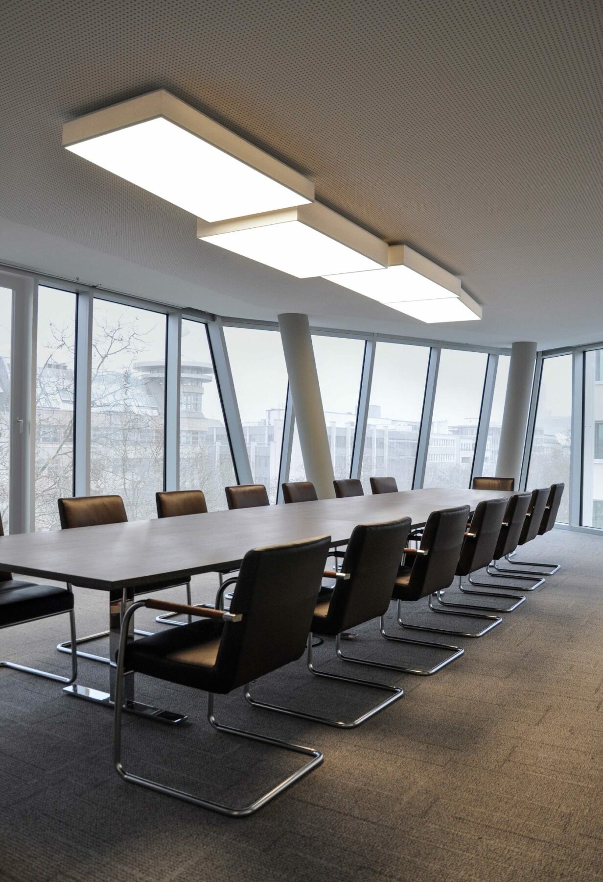 Cubic field lights in the conference room at Dierks + Bohle RA.